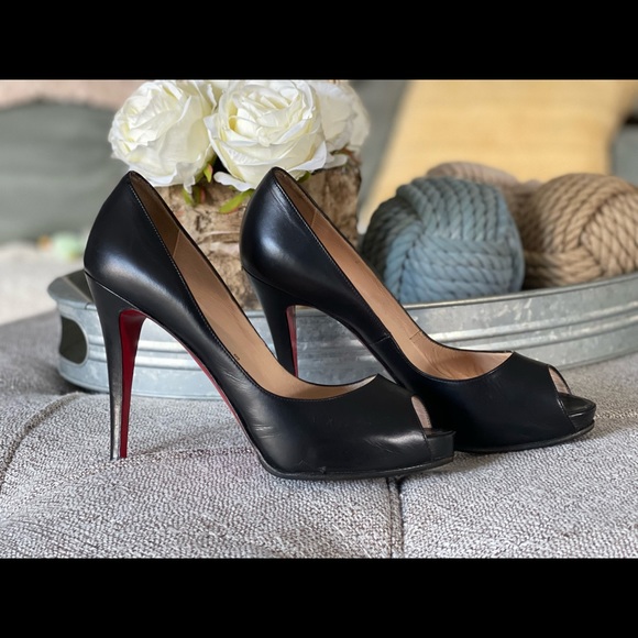 Christian Louboutin Shoes - Christian Louboutin size 8.5 women’s 5 inch heel